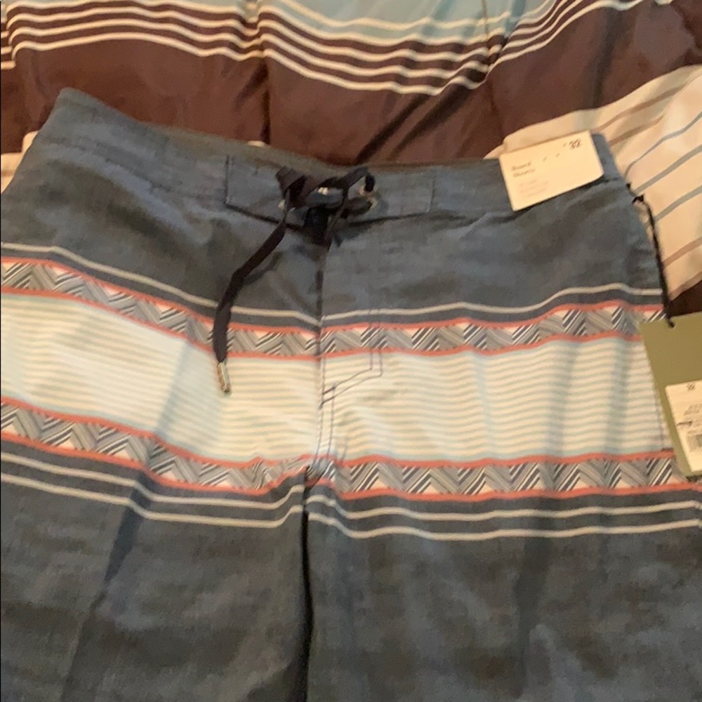 💥2/$20💥Men’s board shorts